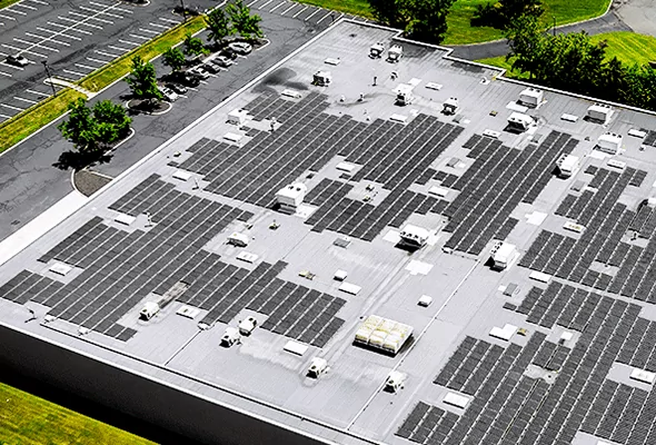Photovoltaik-Anlage-Solarstrom-Gewerbe-und-Industrie
